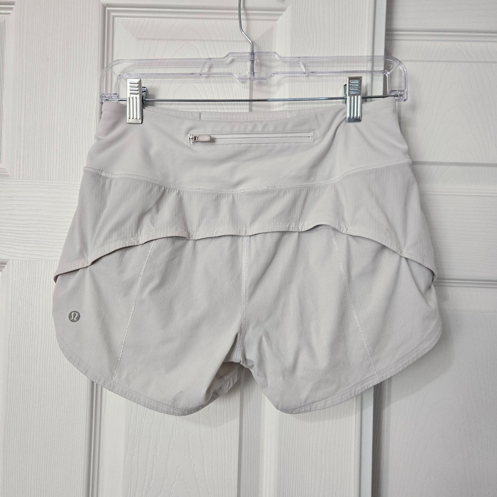 Lululemon Speed Up High-Rise Lined Shorts 2.5 White Running Athletic Sz 4 Tall - Picture 3 of 7